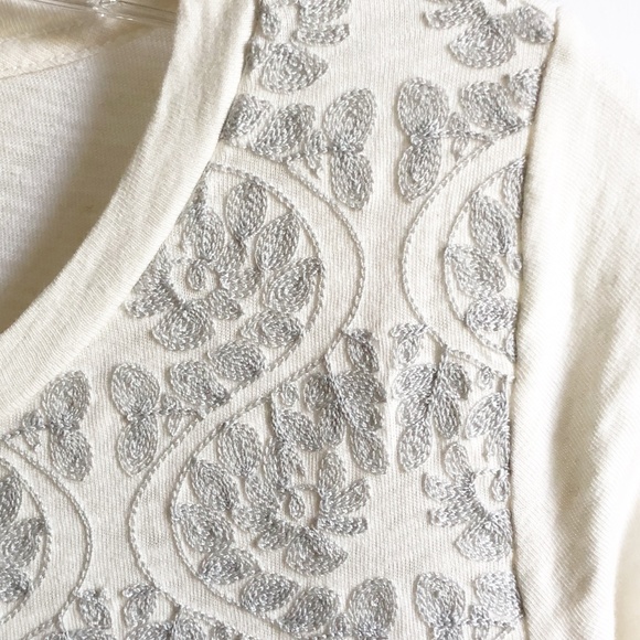 J. Crew Embroidered Front Tee Ivory Sz S - Picture 3 of 5